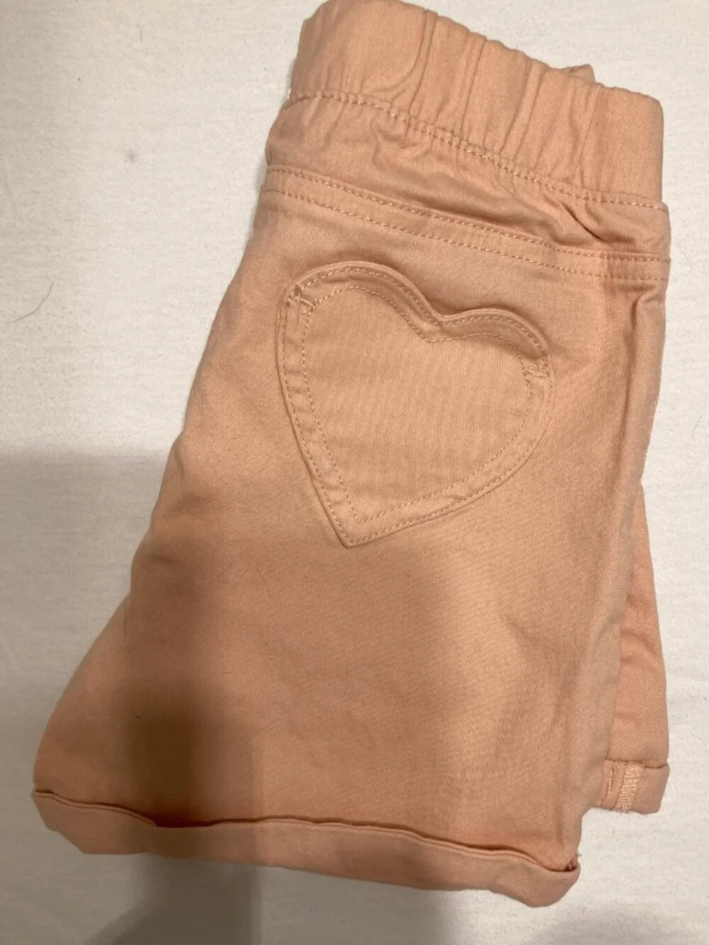 365Kids from Garanimals Girls Pull-on Shorts Peach/Apricot Size 6 Like New!